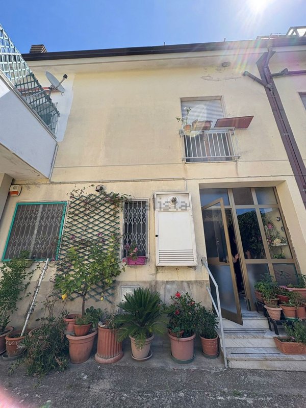 casa semindipendente in vendita a Pellezzano