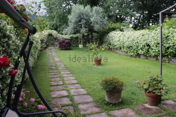 casa indipendente in vendita a Pellezzano