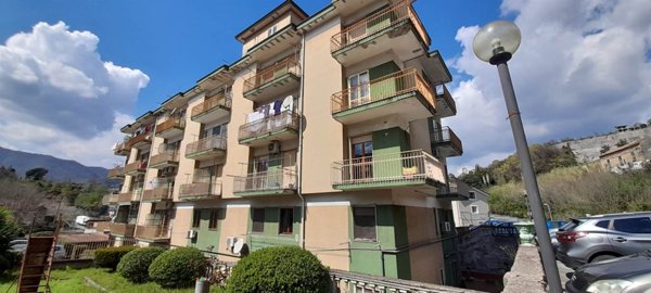 appartamento in vendita a Pellezzano in zona Cologna