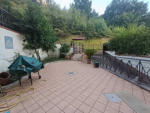 appartamento in vendita a Pellezzano in zona Cologna