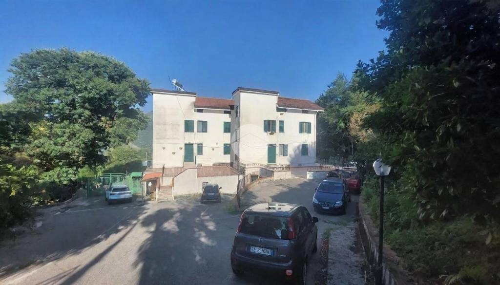 appartamento in vendita a Pellezzano in zona Coperchia
