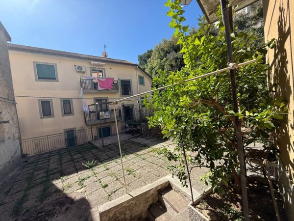 appartamento in vendita a Pellezzano