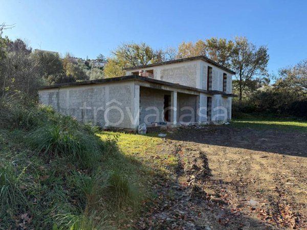 casa indipendente in vendita a Perdifumo