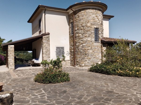 casa indipendente in vendita a Perdifumo