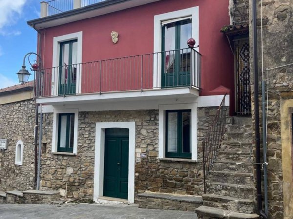 appartamento in vendita a Perdifumo in zona Vatolla