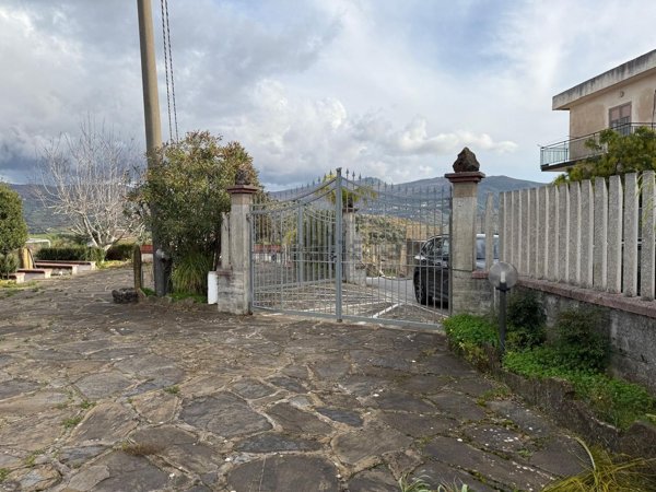 appartamento in vendita a Perdifumo