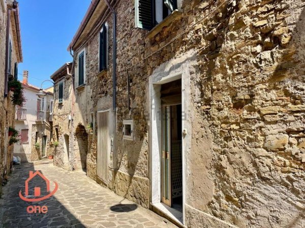 casa indipendente in vendita a Perdifumo