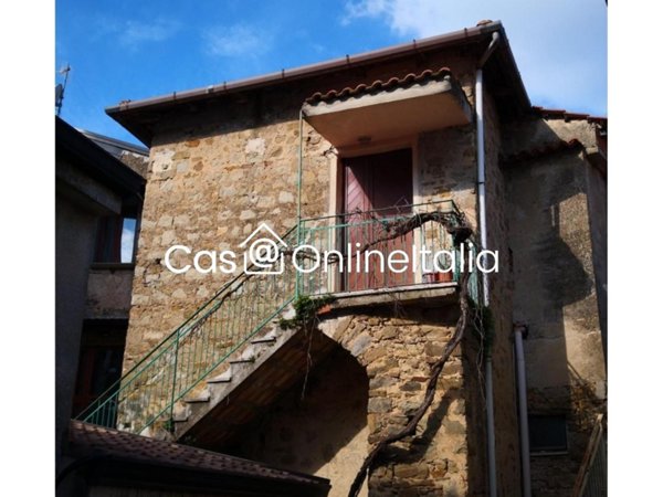 casa indipendente in vendita a Perdifumo in zona Vatolla