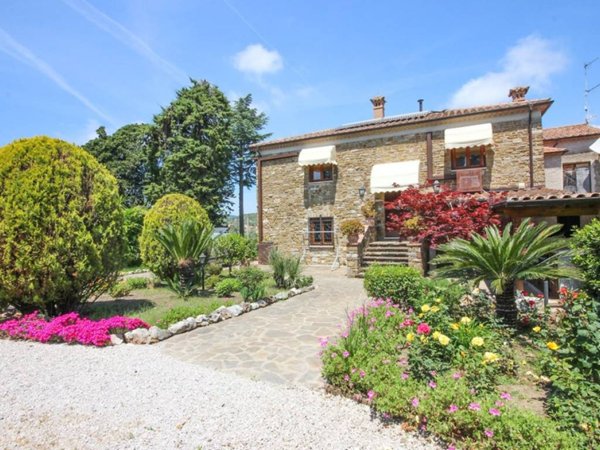 casa indipendente in vendita a Perdifumo