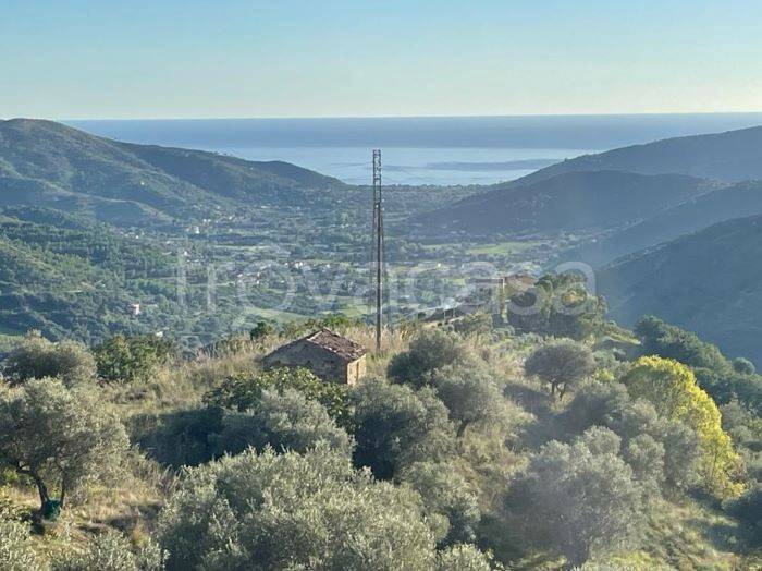 casa indipendente in vendita a Perdifumo