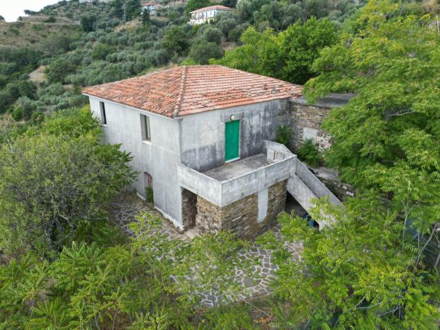 casa indipendente in vendita a Perdifumo