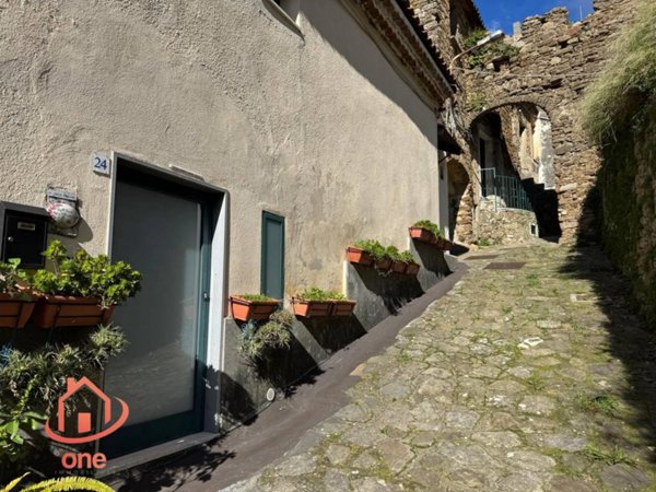 appartamento in vendita a Perdifumo in zona Vatolla