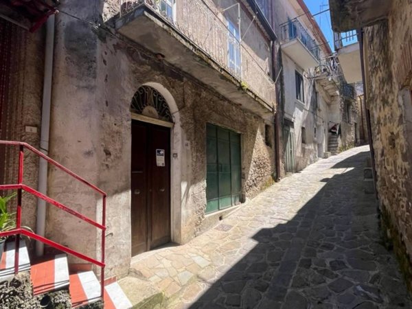 appartamento in vendita a Perdifumo in zona Vatolla