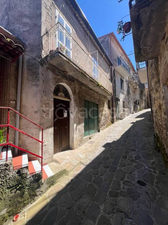 appartamento in vendita a Perdifumo in zona Vatolla