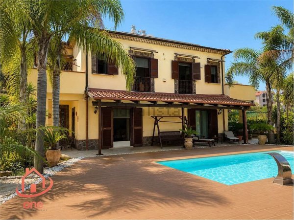 casa indipendente in vendita a Perdifumo in zona Vatolla