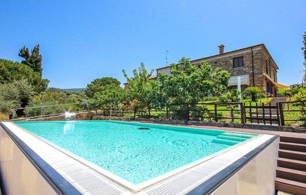 casa indipendente in vendita a Perdifumo in zona Vatolla
