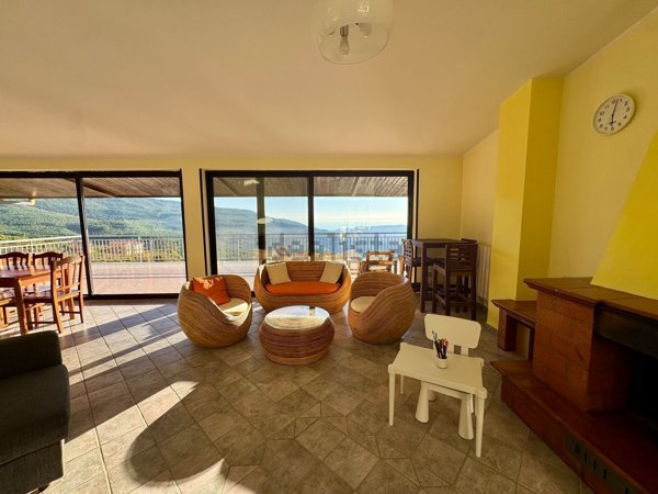 casa indipendente in vendita a Perdifumo in zona Vatolla