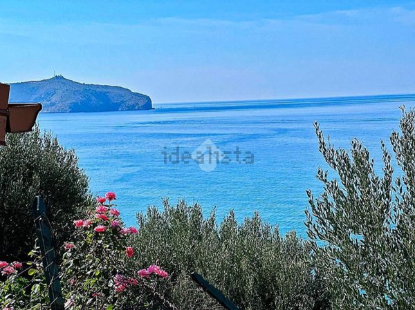 appartamento in vendita a Pisciotta in zona Caprioli