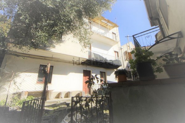 casa indipendente in vendita a Pisciotta in zona Caprioli