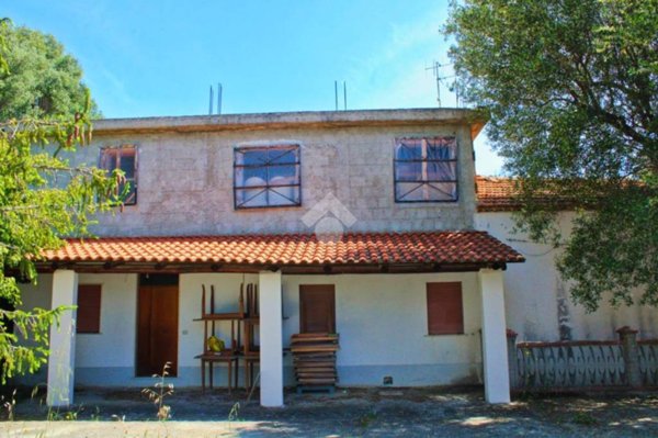 appartamento in vendita a Pisciotta in zona Caprioli