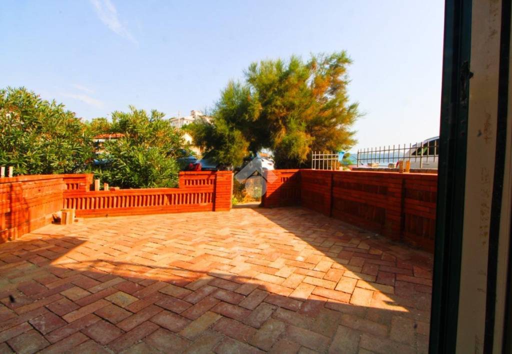 casa indipendente in vendita a Pisciotta in zona Caprioli