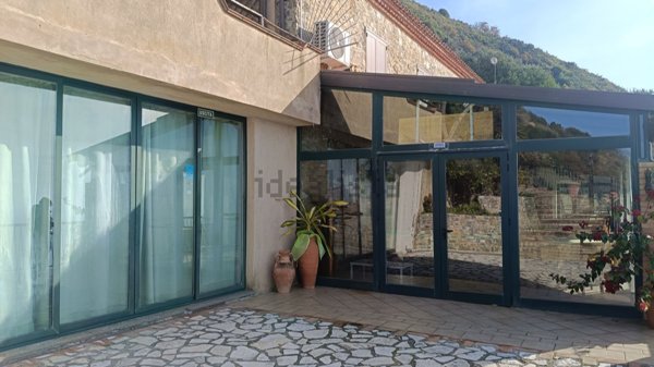 casa indipendente in vendita a Pisciotta