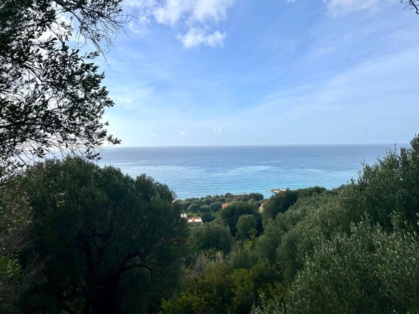 casa indipendente in vendita a Pisciotta