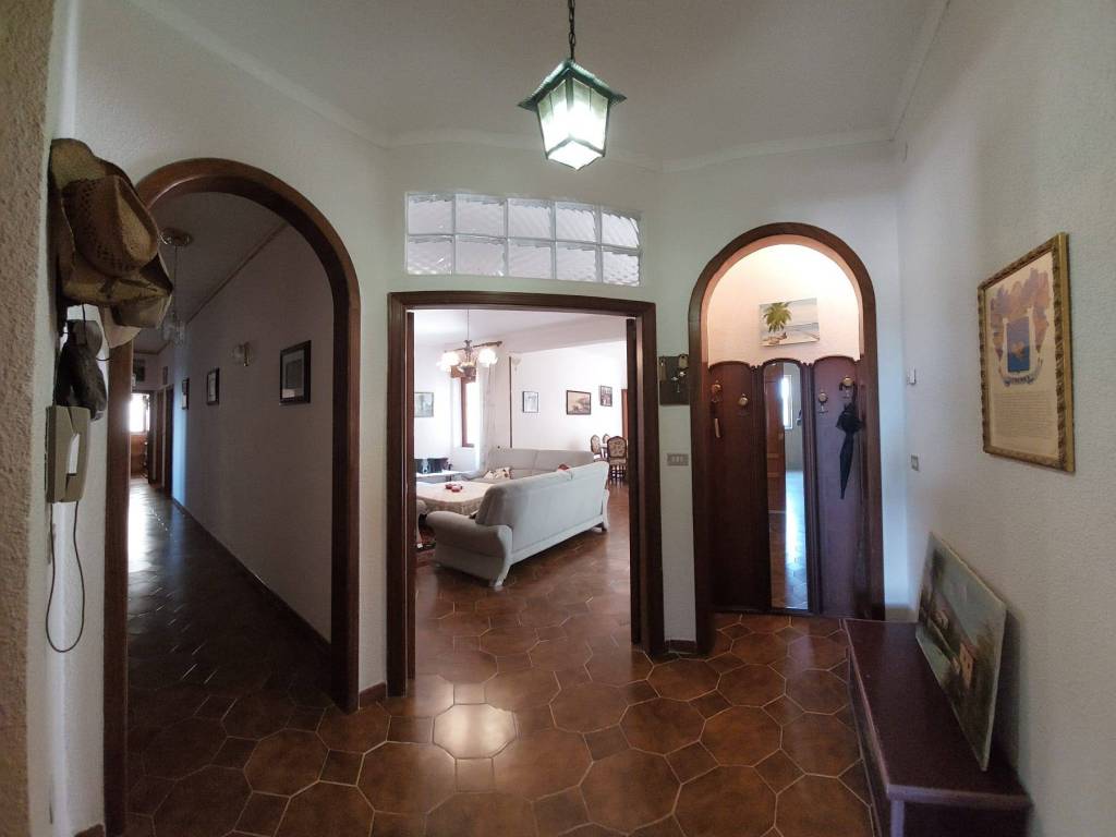 appartamento in vendita a Pisciotta in zona Rodio