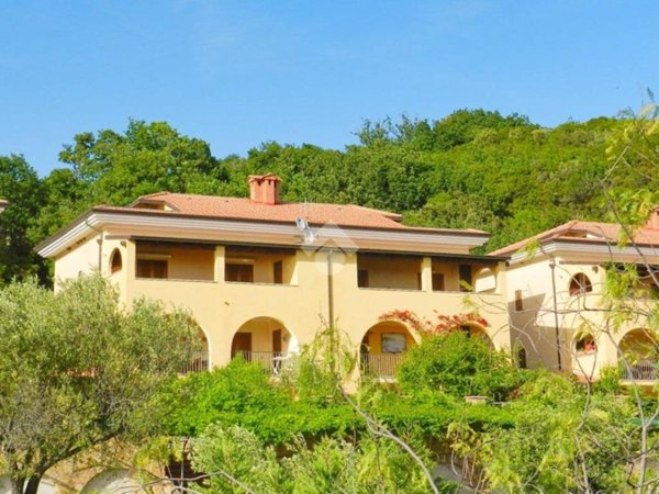casa indipendente in vendita a Pisciotta in zona Caprioli