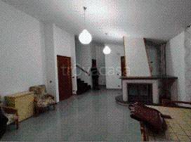 casa indipendente in vendita a Polla