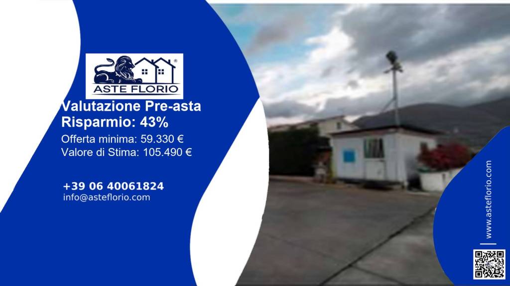 locale commerciale in vendita a Polla