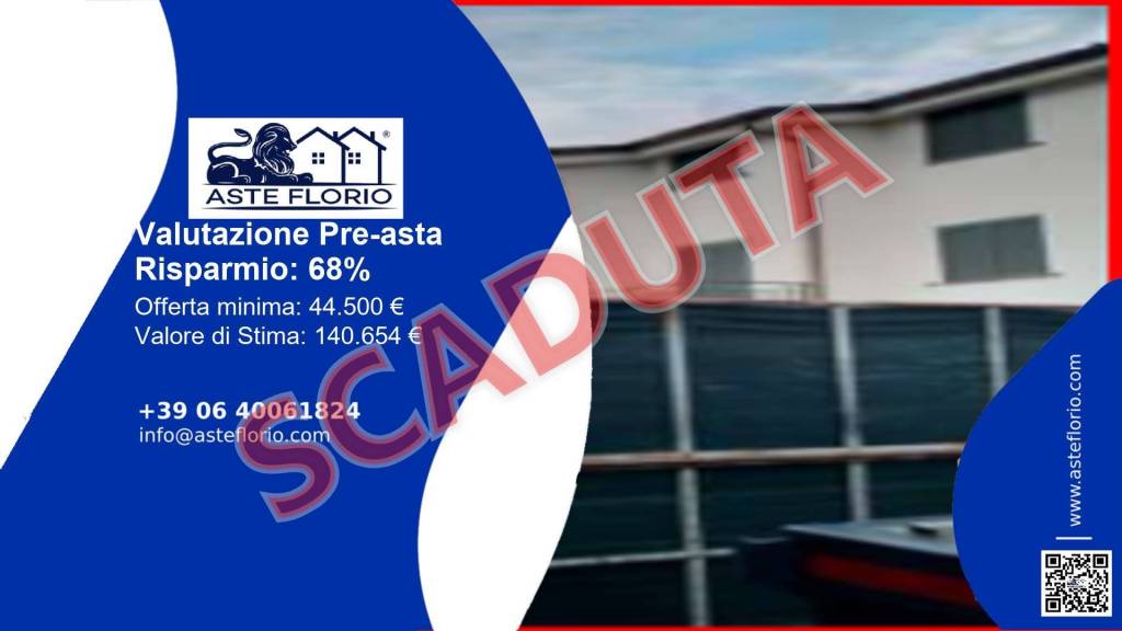 locale commerciale in vendita a Polla