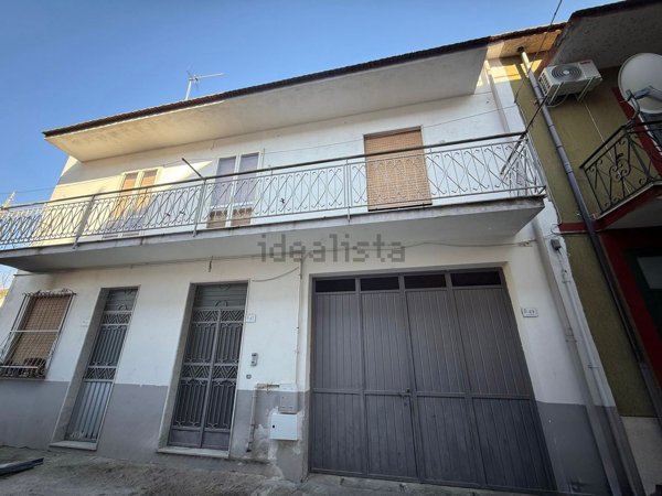 casa indipendente in vendita a Polla