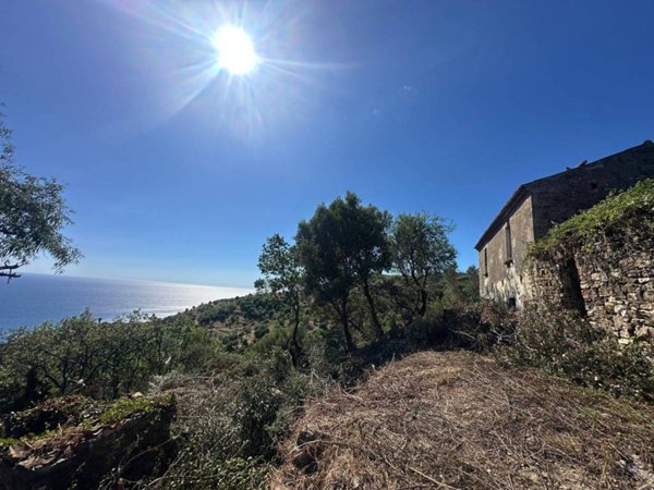 casa indipendente in vendita a Pollica in zona Acciaroli