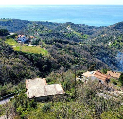 casa indipendente in vendita a Pollica in zona Acciaroli