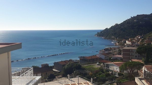 appartamento in vendita a Pollica in zona Pioppi