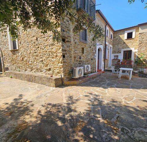 casa indipendente in vendita a Pollica in zona Celso