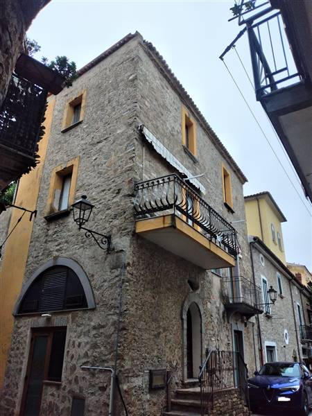 casa indipendente in vendita a Pollica in zona Acciaroli