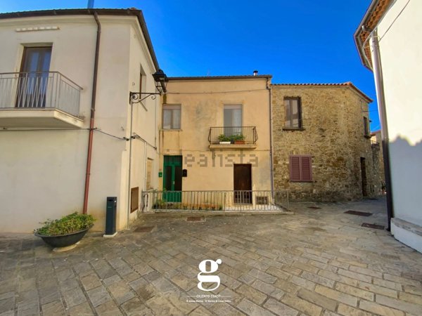 appartamento in vendita a Pollica in zona Acciaroli