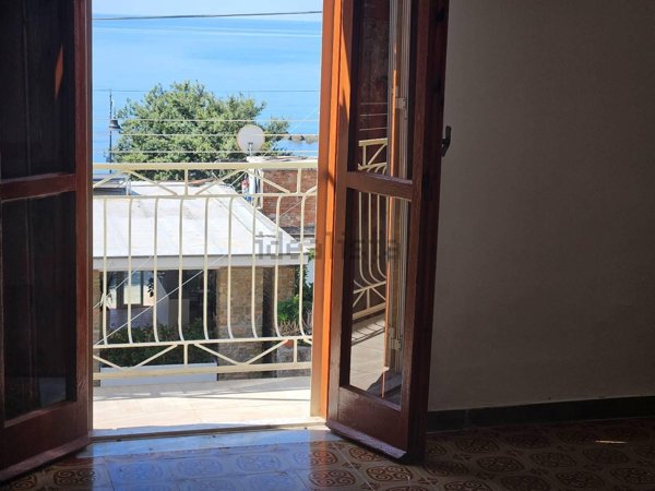 appartamento in vendita a Pollica in zona Pioppi