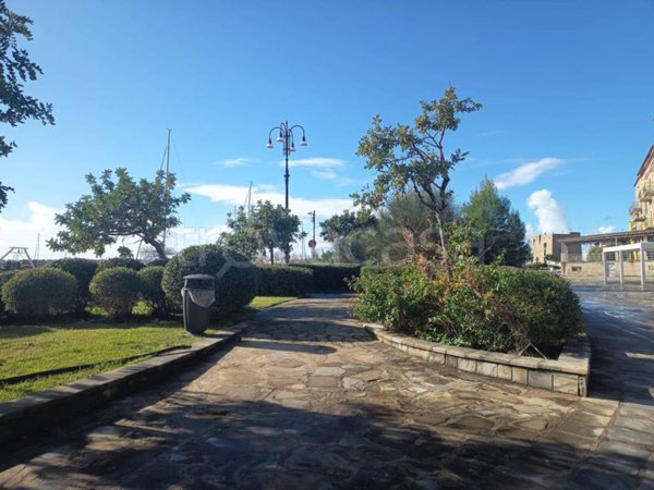 negozio in vendita a Pollica in zona Acciaroli