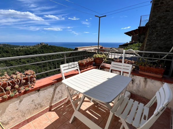 appartamento in vendita a Pollica in zona Cannicchio