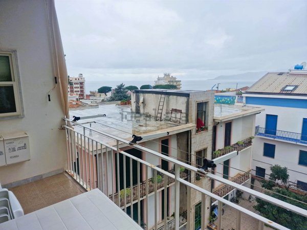 appartamento in vendita a Pollica in zona Acciaroli