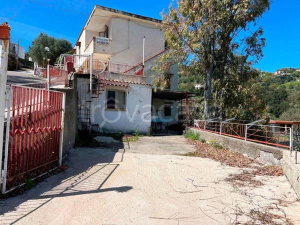 appartamento in vendita a Pollica in zona Pioppi