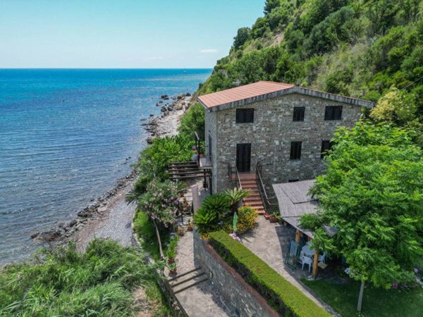 appartamento in vendita a Pollica in zona Pioppi