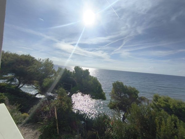 casa indipendente in vendita a Pollica in zona Pioppi