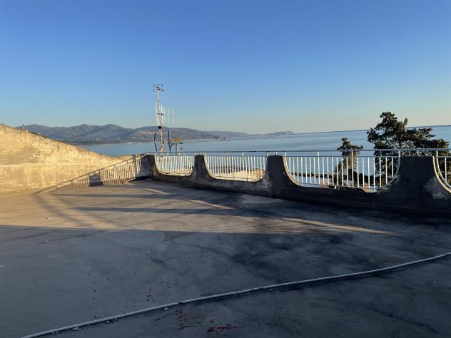 casa indipendente in vendita a Pollica in zona Pioppi