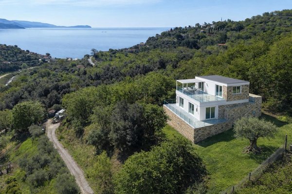 casa indipendente in vendita a Pollica in zona Pioppi