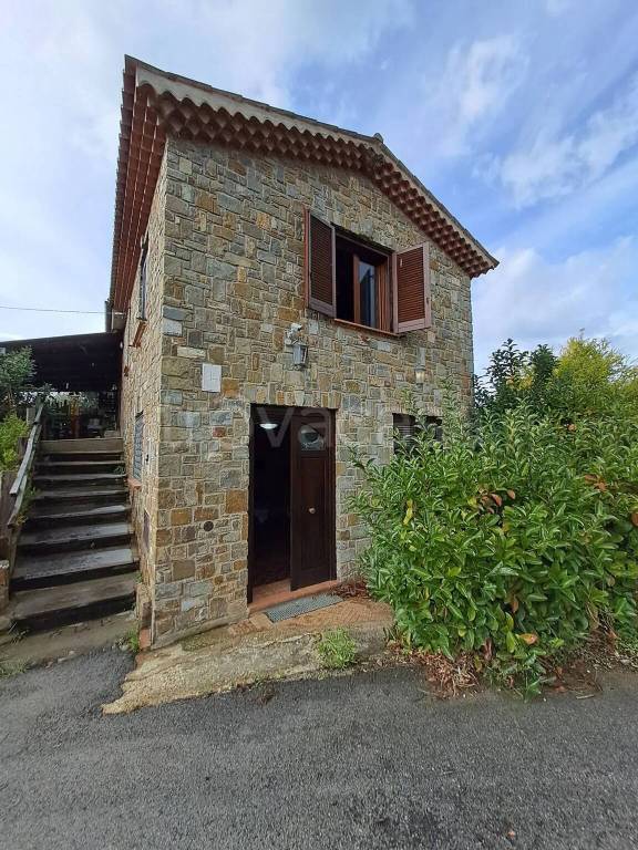 casa indipendente in vendita a Pollica in zona Acciaroli