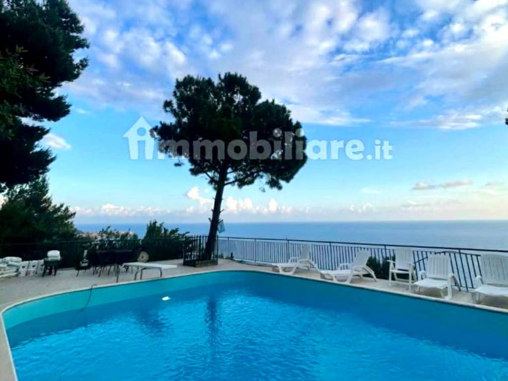 appartamento in vendita a Pollica in zona Acciaroli